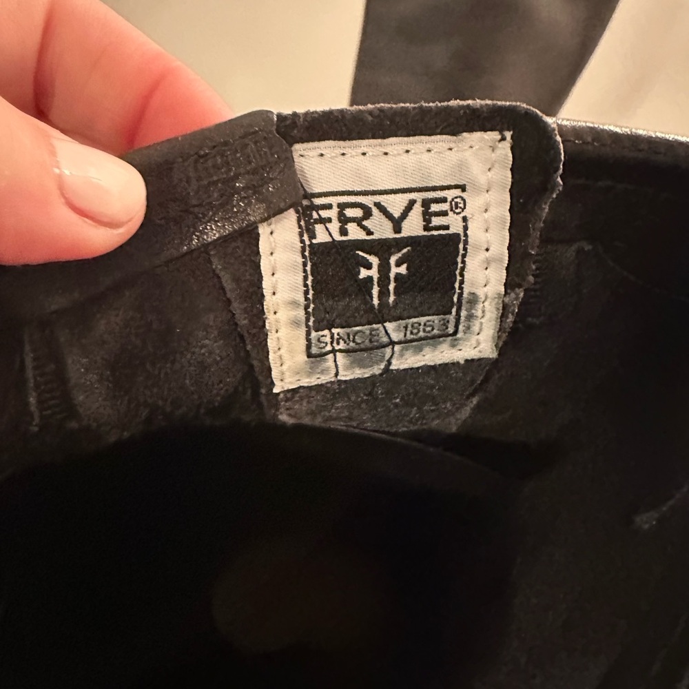 Frye engineer boots. (Veronica?) Black. 13” shaft. Good condition. Pull on. - Picture 6 of 13
